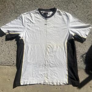 Vintage 90’s Nike Center Swoosh Embroidered T-Shirt Size XL